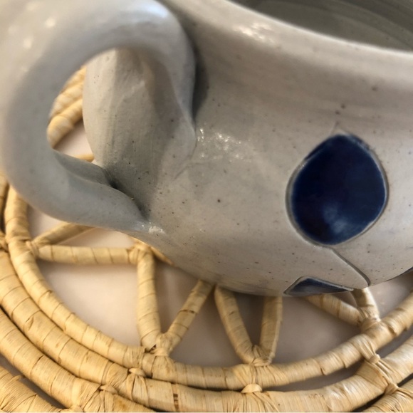 WILLIAMSBURG POTTERY Cobalt Blue Leaf Salt Glazed Stoneware Creamer Vtg - Picture 3 of 8